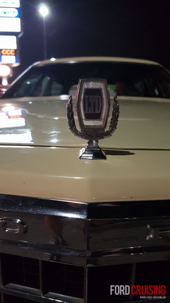 2018.08.31.

Silver Ghia
