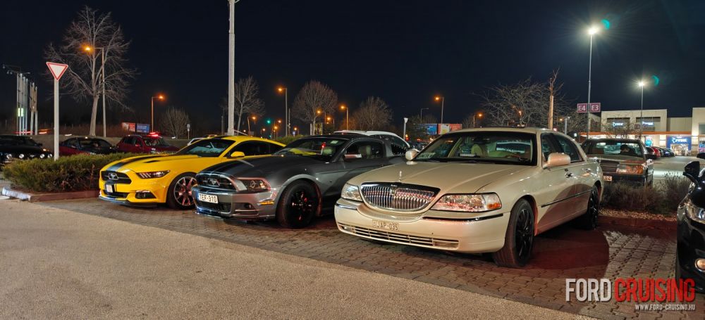 2025.12.29. Burger King, Vecsés

Fotó: TomiTomi
