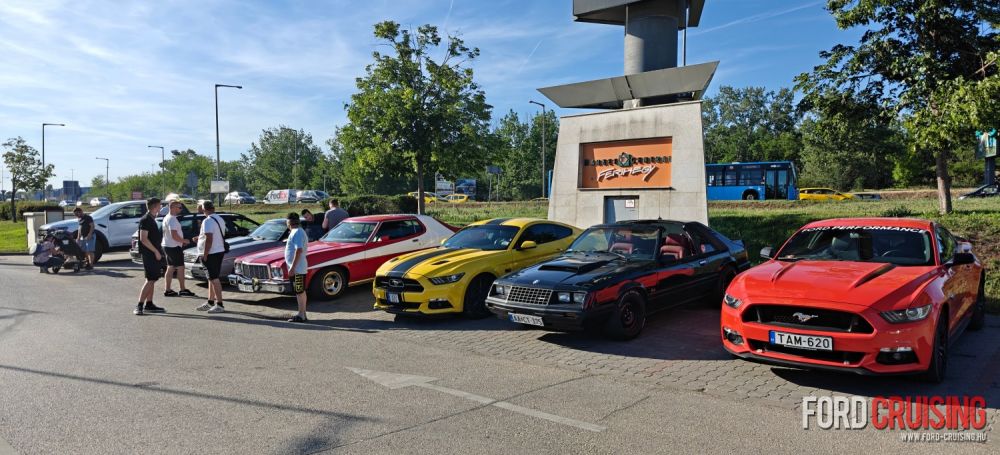 2026.05.30. Burger King, Vecsés

Fotó: TomiTomi 
