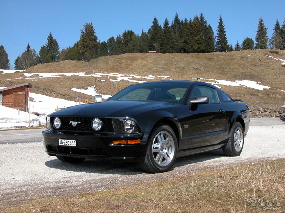 Kulcsszavak: Ford Mustang GT fekete black 2005